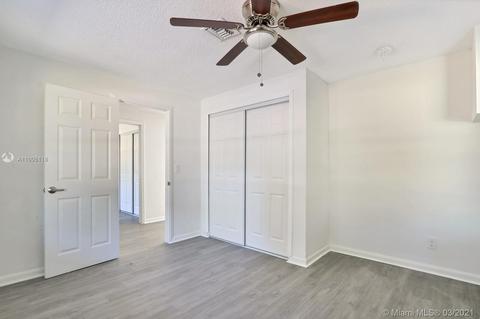 302 3rd St, Jupiter, FL 33458 photo 3