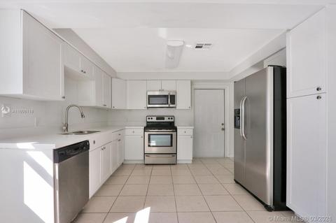 302 3rd St, Jupiter, FL 33458 photo 12