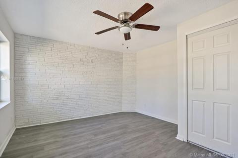 302 3rd St, Jupiter, FL 33458 photo 5
