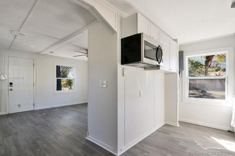 302 3rd St, Jupiter, FL 33458 photo 40