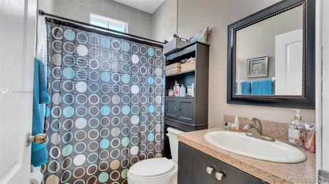 Undisclosed, Hialeah, FL 33015 photo 13