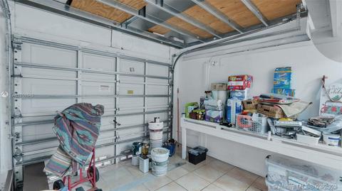 Undisclosed, Hialeah, FL 33015 photo 19