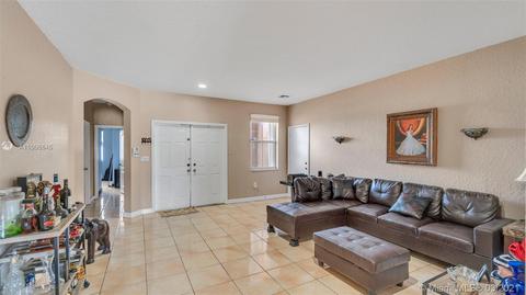 Undisclosed, Hialeah, FL 33015 photo 8