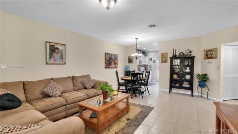 297 E 3rd St #102, Hialeah, FL 33010 photo 3