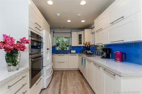 365 Atlantic Rd, Key Biscayne, FL 33149 photo 4