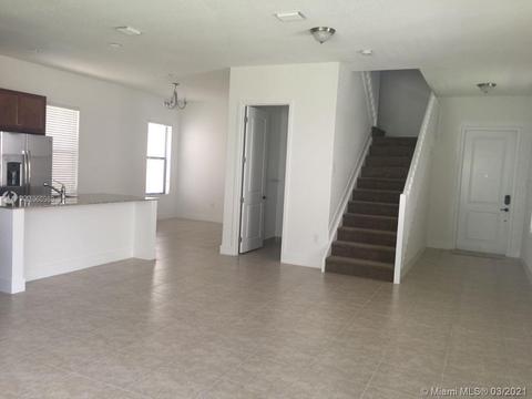3553 W 96th Pl, Hialeah, FL 33018 photo 4