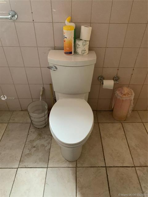 4945 E 8th Ln, Hialeah, FL 33013 photo 4
