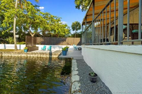 16430 Briar Patch Pl, Miami Lakes, FL 33014 photo 49