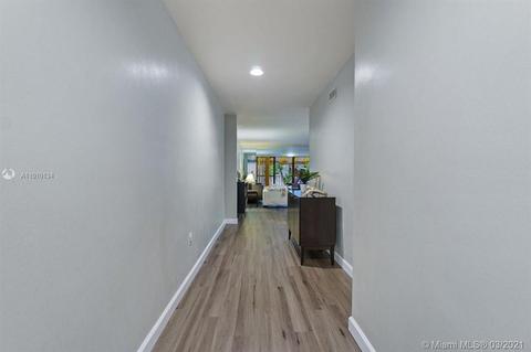 16430 Briar Patch Pl, Miami Lakes, FL 33014 photo 6