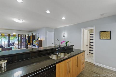 16430 Briar Patch Pl, Miami Lakes, FL 33014 photo 20