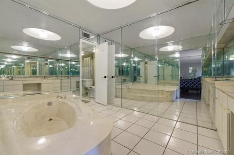 16430 Briar Patch Pl, Miami Lakes, FL 33014 photo 31