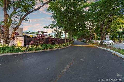16430 Briar Patch Pl, Miami Lakes, FL 33014 photo 16