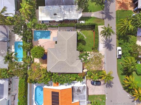 301 Hampton Ln, Key Biscayne, FL 33149 photo 16