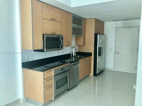 60 SW 13th St #3418, Miami, FL 33130 photo 3
