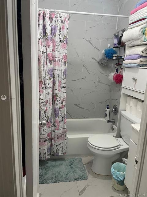 672 E 21st St, Hialeah, FL 33013 photo 8