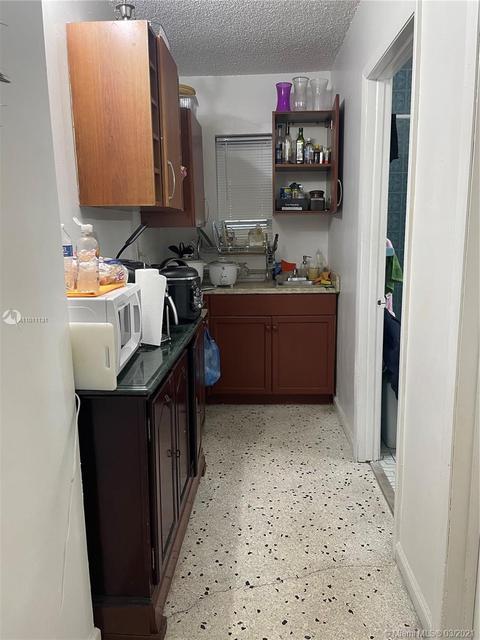 672 E 21st St, Hialeah, FL 33013 photo 6