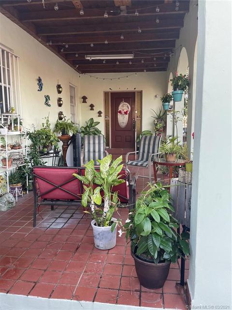 672 E 21st St, Hialeah, FL 33013 photo 16