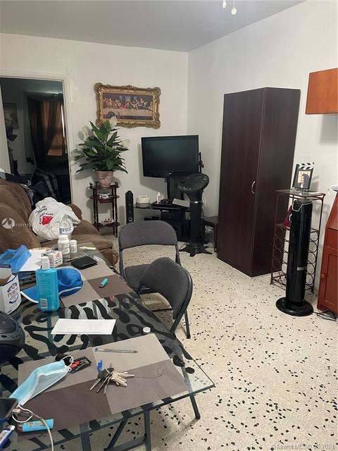 672 E 21st St, Hialeah, FL 33013 photo 5