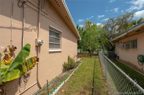 6449 W 8th Ave, Hialeah, FL 33012 photo 14