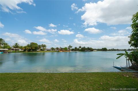6449 W 8th Ave, Hialeah, FL 33012 photo 2