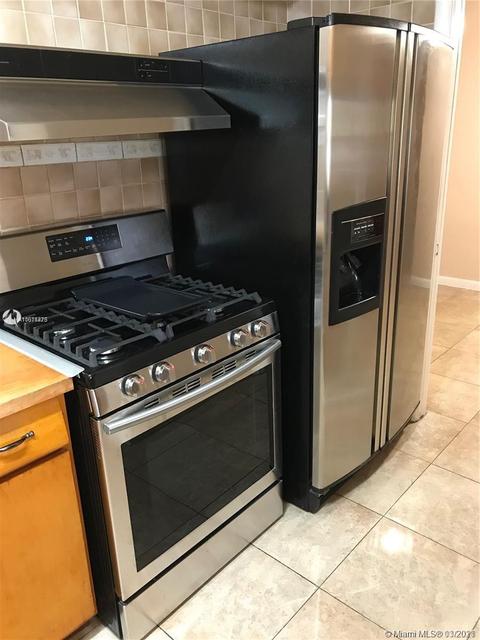 6449 W 8th Ave, Hialeah, FL 33012 photo 5