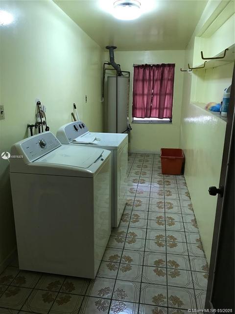 6449 W 8th Ave, Hialeah, FL 33012 photo 9