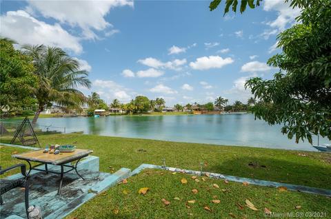 6449 W 8th Ave, Hialeah, FL 33012 photo 3