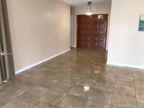 6449 W 8th Ave, Hialeah, FL 33012 photo 6
