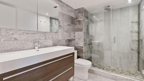 881 Ocean Dr #8A, Key Biscayne, FL 33149 photo 31