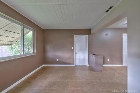 501 W Sample Rd, Pompano Beach, FL 33064 photo 16