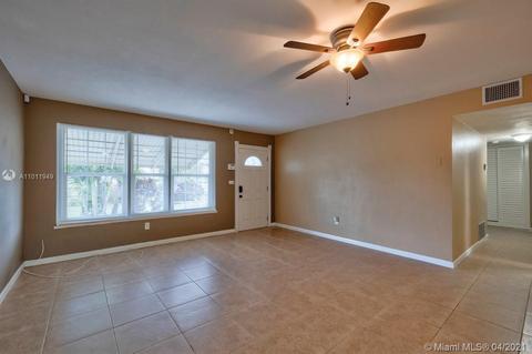 501 W Sample Rd, Pompano Beach, FL 33064 photo 8