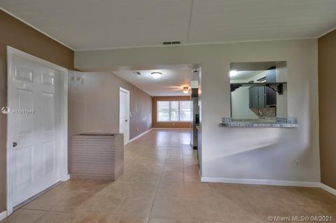 501 W Sample Rd, Pompano Beach, FL 33064 photo 17