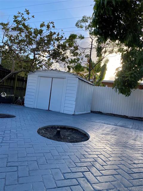 800 E 10th Ave, Hialeah, FL 33010 photo 17