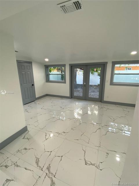 800 E 10th Ave, Hialeah, FL 33010 photo 9
