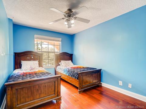 4777 NW 120th Way, Coral Springs, FL 33076 photo 18