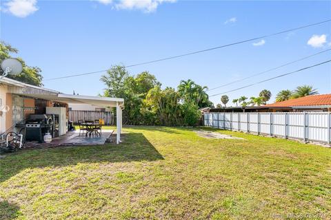 1315 W 76th St, Hialeah, FL 33014 photo 15