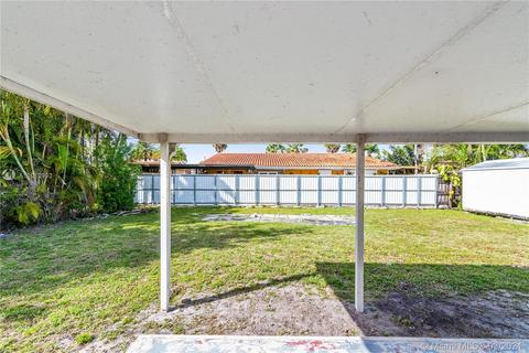 1315 W 76th St, Hialeah, FL 33014 photo 13