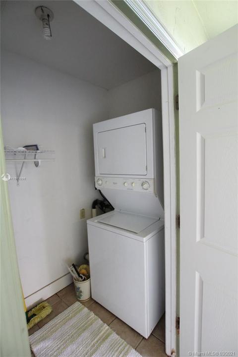 2043 SE 34th Ln, Taylor Creek, FL 34974 photo 18