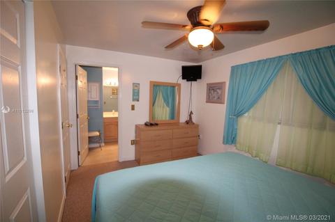 2043 SE 34th Ln, Taylor Creek, FL 34974 photo 24
