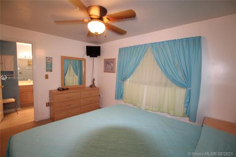 2043 SE 34th Ln, Taylor Creek, FL 34974 photo 23