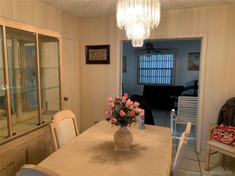 696 E 51st St, Hialeah, FL 33013 photo 16