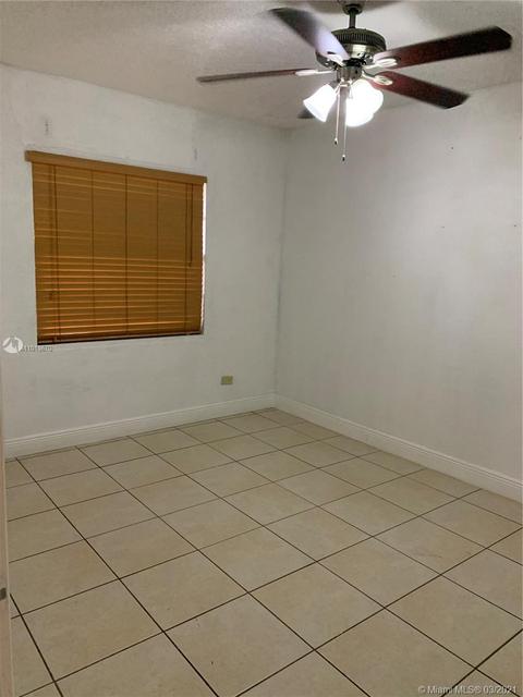 696 E 51st St, Hialeah, FL 33013 photo 11