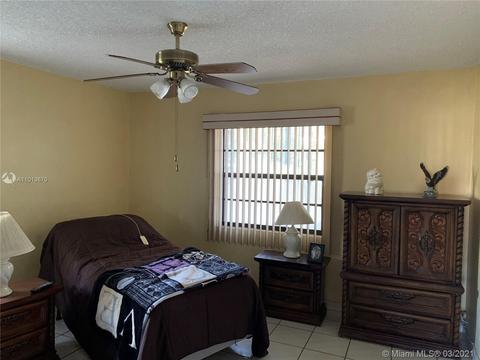 696 E 51st St, Hialeah, FL 33013 photo 13