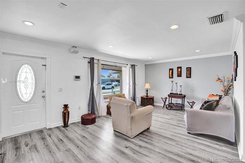 9331 NW 26th Pl, Sunrise, FL 33322 photo 16