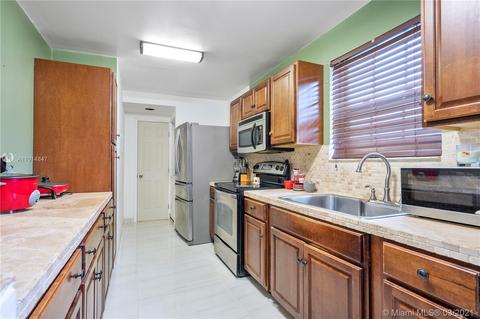 968 E 33rd St, Hialeah, FL 33013 photo 6