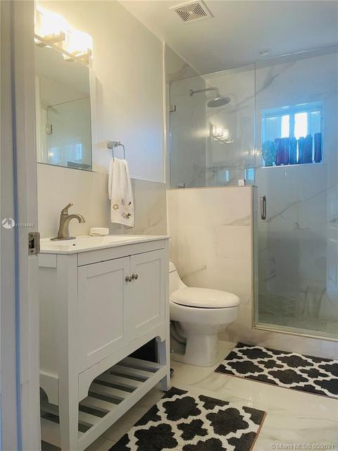 820 SE 3rd Pl, Hialeah, FL 33010 photo 24