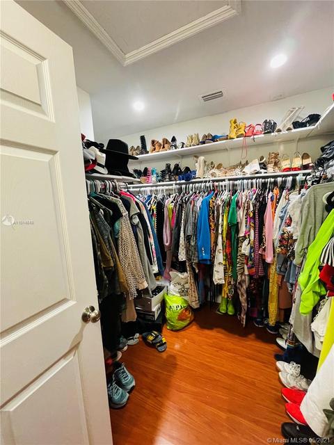 820 SE 3rd Pl, Hialeah, FL 33010 photo 31
