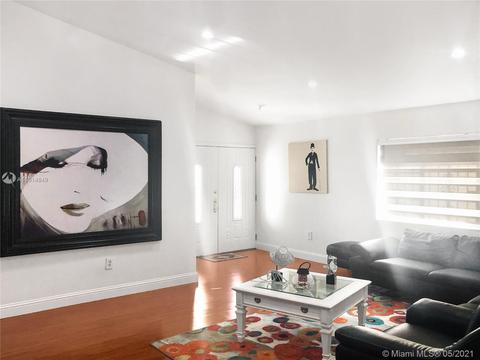 820 SE 3rd Pl, Hialeah, FL 33010 photo 12