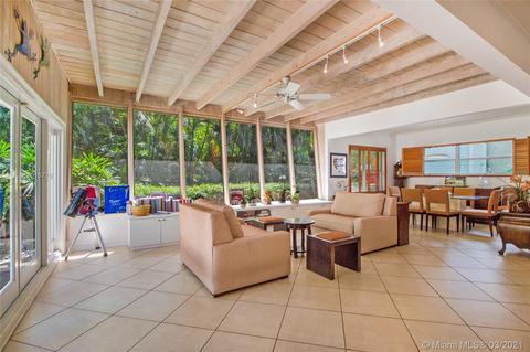 5 E Shore Dr E, Miami, FL 33133 photo 4