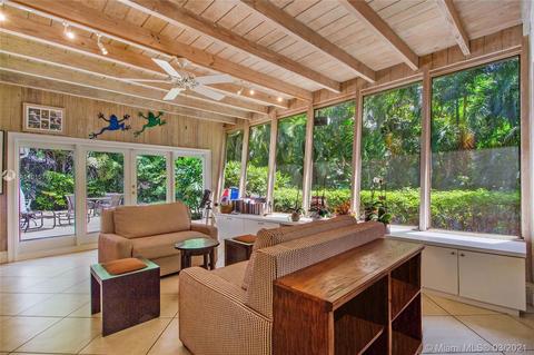 5 E Shore Dr E, Miami, FL 33133 photo 5
